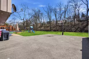 3017 Greenwald Rd, Bethel Park, PA 15102 - Photo 33