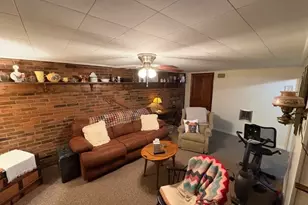 114 Wood Ln, Kiskiminetas Township, PA 15618 - Photo 21