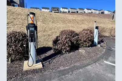 5003 Summit Dr, South Park, PA 15129 - Photo 33