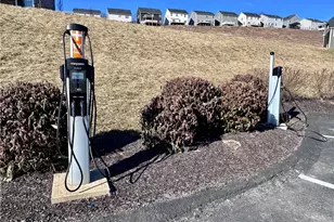 5003 Summit Dr, South Park, PA 15129 - Photo 33