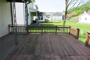 447 Middle St, Brownsville, PA 15417 - Photo 29