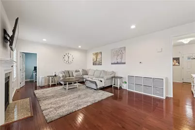 107 Berkshire Court, Ohio Township, PA 15237 - Photo 5