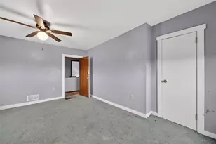 2900 Churchview Ave, Pittsburgh, PA 15227 - Photo 19