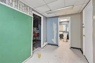 2900 Churchview Ave, Pittsburgh, PA 15227 - Photo 23