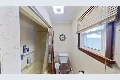 910 Temple Avenue, New Castle, PA 16101 - Photo 25