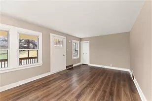 93 Jamaica Ave, Pittsburgh, PA 15229 - Photo 7