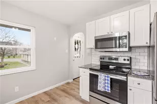 134 N 11th St, Connellsville, PA 15425 - Photo 13