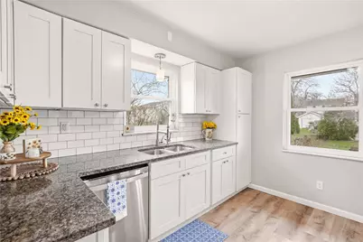 134 N 11th St, Connellsville, PA 15425 - Photo 11