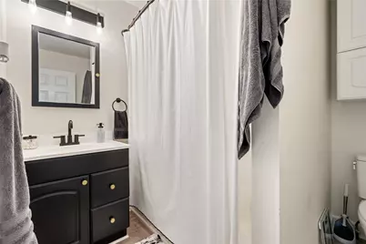 163 Highland Avenue, Pittsburgh, PA 15229 - Photo 17