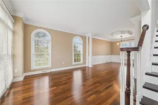 805 Saddleback Ct, Hempfield Township, PA 15601 - Photo 5