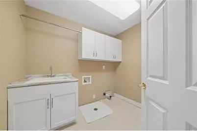 805 Saddleback Ct, Hempfield Township, PA 15601 - Photo 33