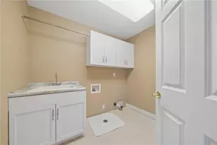 805 Saddleback Ct, Hempfield Township, PA 15601 - Photo 33