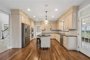 805 Saddleback Ct, Hempfield Township, PA 15601 - Photo 13