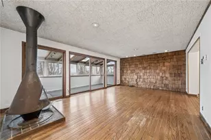 1169 McCabe St, Pittsburgh, PA 15201 - Photo 13