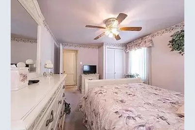 2511 McNeilly Rd, Baldwin Twp, PA 15226 - Photo 9