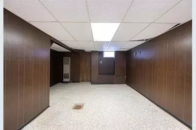 2511 McNeilly Rd, Baldwin Twp, PA 15226 - Photo 19