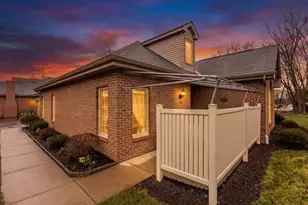 118 Windcrest Ct, Chippewa Township, PA 15010 - Photo 1