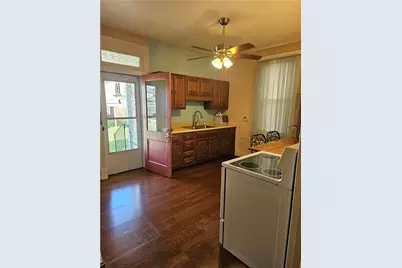 202 E Patterson Ave, Connellsville, PA 15425 - Photo 5