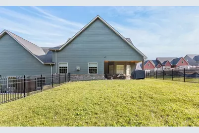 113 Hemingway Ln, Kennedy Township, PA 15108 - Photo 41