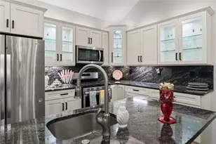 113 Hemingway Ln, Kennedy Township, PA 15108 - Photo 9