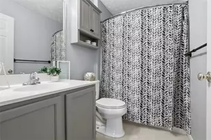 138 Hunter's Run Dr, Moon/Crescent Twp, PA 15108 - Photo 21