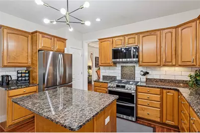 404 Ironwood Dr, Cecil, PA 15317 - Photo 1