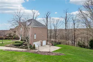 404 Ironwood Dr, Cecil, PA 15317 - Photo 11