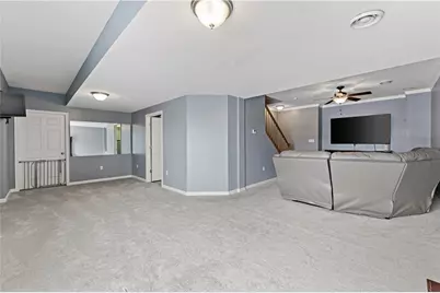 204 Rolling Hill Farm Dr, Rostraver, PA 15089 - Photo 29