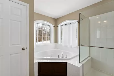 204 Rolling Hill Farm Dr, Rostraver, PA 15089 - Photo 19