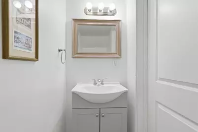 2410 Leticoe St, Pittsburgh, PA 15203 - Photo 13