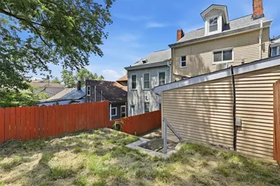 2410 Leticoe St, Pittsburgh, PA 15203 - Photo 25
