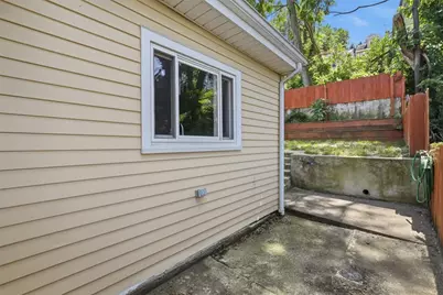 2410 Leticoe St, Pittsburgh, PA 15203 - Photo 21