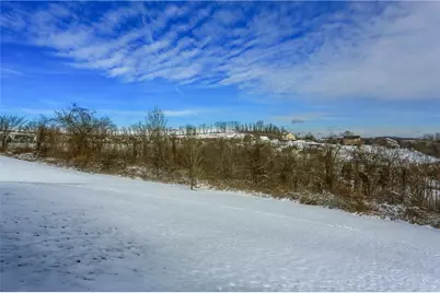 4005 Lakeview Lane, Mt Pleasant Twp, PA 15057 - Photo 3