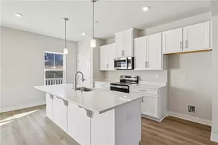 112 Black Oak Ln, South Strabane, PA 15301 - Photo 13