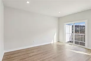 112 Black Oak Ln, South Strabane, PA 15301 - Photo 5