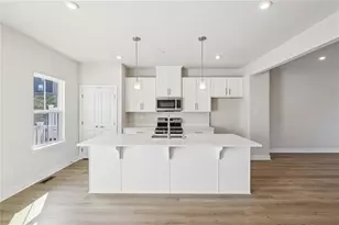 112 Black Oak Ln, South Strabane, PA 15301 - Photo 15