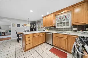 2633 Monterey Dr, Pittsburgh, PA 15241 - Photo 9