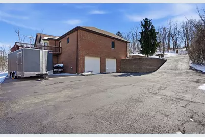 250 County Line Rd, Cecil, PA 15017 - Photo 41