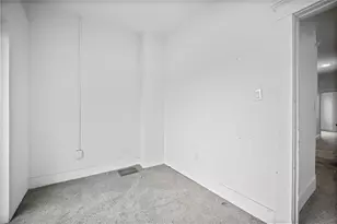 625 E 9th Ave, Munhall, PA 15120 - Photo 21