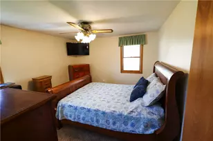 415 N 2nd St, Conneaut Lake, PA 16316 - Photo 33