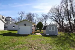 415 N 2nd St, Conneaut Lake, PA 16316 - Photo 11