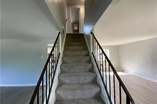 1002 Hartman St, McKeesport, PA 15132 - Photo 7