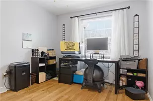 2221 Washington Rd, Pittsburgh, PA 15241 - Photo 17