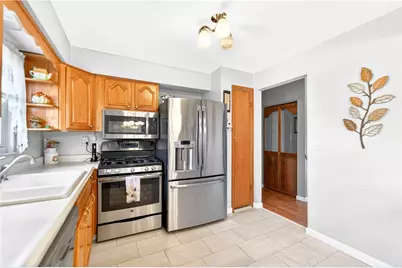 1213 Megown Dr, South Park, PA 15129 - Photo 13