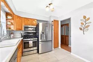 1213 Megown Dr, South Park, PA 15129 - Photo 13