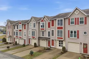 313 Hamlet Ct, Pittsburgh, PA 15227 - Photo 1