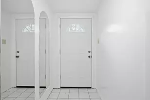 313 Hamlet Ct, Pittsburgh, PA 15227 - Photo 5