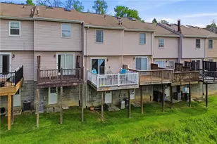 313 Hamlet Ct, Pittsburgh, PA 15227 - Photo 37