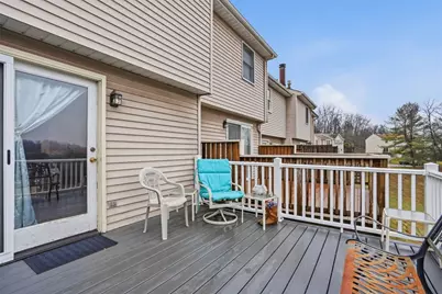 313 Hamlet Ct, Pittsburgh, PA 15227 - Photo 5