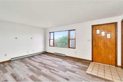 120 Braethorn Dr, Twp of But SE, PA 16001 - Photo 3